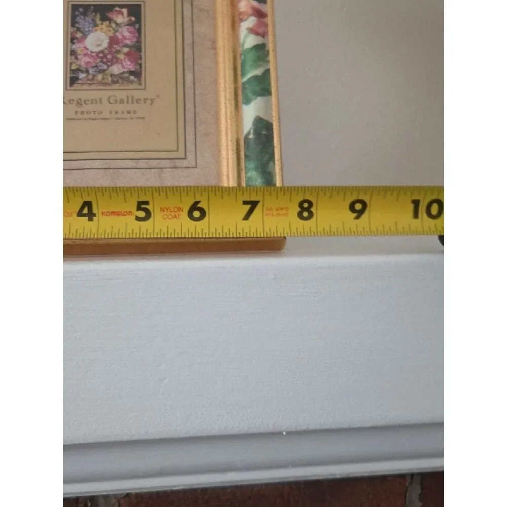 Regent Floral Picture Frame